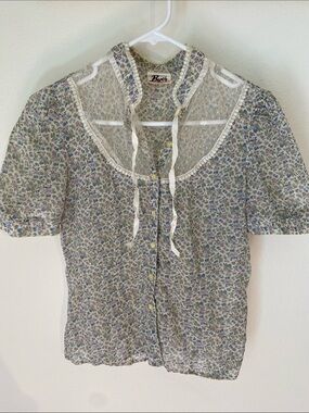 Vintage Byer California Cream Floral Lace-Yoke Button Blouse 1970s cottage core